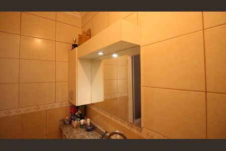 Casa à venda com 180m², 3 quartos e 3 vagasBanheiro /Quarto 2