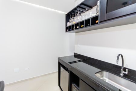 Apartamento à venda com 139m², 2 quartos e 2 vagas Apartamento à venda com 139m², 2 quartos e 2 vagasSala