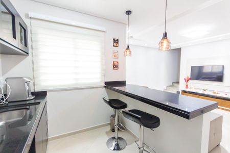 Apartamento à venda com 139m², 2 quartos e 2 vagas Apartamento à venda com 139m², 2 quartos e 2 vagasSala