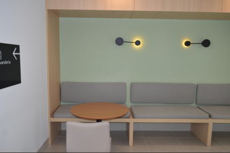 Studio para alugar com 27m², 1 quarto e sem vagaEspera da Lavanderia