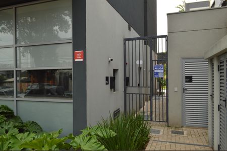 Studio para alugar com 27m², 1 quarto e sem vagaFachada + Plaquinha