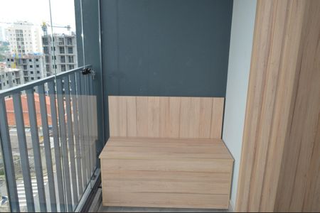 Studio para alugar com 27m², 1 quarto e sem vagaVaranda
