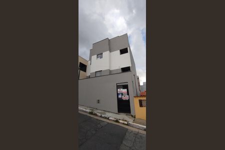 Apartamento para alugar com 40m², 2 quartos e sem vagaFachada + Placa