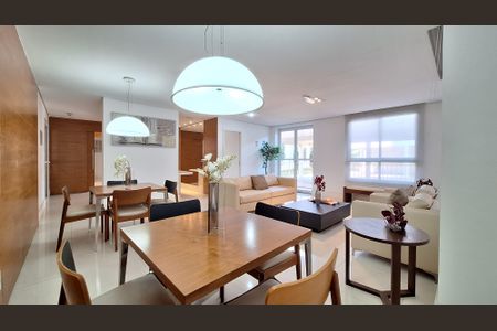 Apartamento à venda com 77m², 2 quartos e 2 vagas Apartamento à venda com 77m², 2 quartos e 2 vagasÁrea comum - Salão de festas