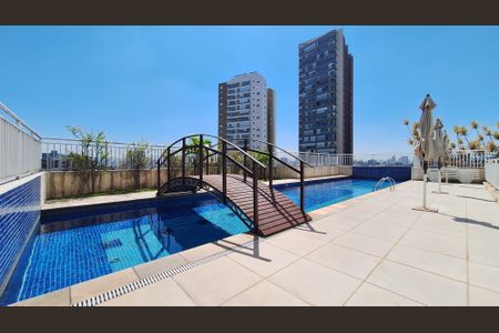 Apartamento à venda com 77m², 2 quartos e 2 vagas Apartamento à venda com 77m², 2 quartos e 2 vagasÁrea comum - Piscina