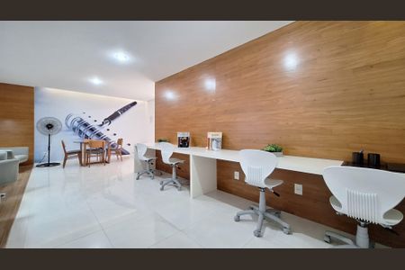 Apartamento à venda com 77m², 2 quartos e 2 vagas Apartamento à venda com 77m², 2 quartos e 2 vagasÁrea comum - Spa