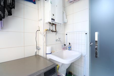 Apartamento à venda com 77m², 2 quartos e 2 vagasÁrea de Serviço