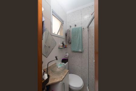 Casa de condomínio à venda com 99m², 3 quartos e 1 vaga Casa de condomínio à venda com 99m², 3 quartos e 1 vagaBanheiro da Suíte 1