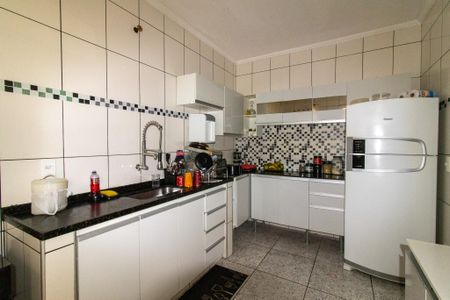 Casa à venda com 170m², 3 quartos e 4 vagasCozinha