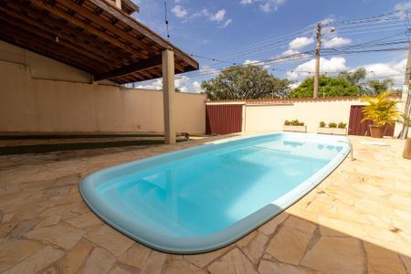 Casa à venda com 170m², 3 quartos e 4 vagasÁrea comum