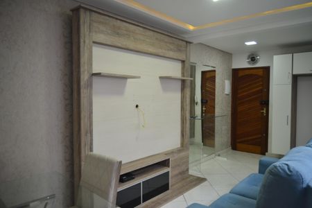 Apartamento para alugar com 110m², 2 quartos e 2 vagasSala