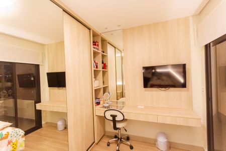 Apartamento à venda com 161m², 3 quartos e 3 vagas Apartamento à venda com 161m², 3 quartos e 3 vagasSuíte 3