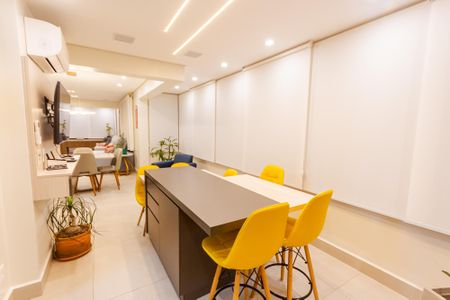 Apartamento à venda com 161m², 3 quartos e 3 vagas Apartamento à venda com 161m², 3 quartos e 3 vagasÁrea gourmet