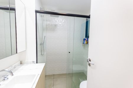 Apartamento à venda com 161m², 3 quartos e 3 vagas Apartamento à venda com 161m², 3 quartos e 3 vagasBanheiro da Suíte 2