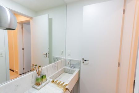 Apartamento à venda com 161m², 3 quartos e 3 vagas Apartamento à venda com 161m², 3 quartos e 3 vagasLavabo