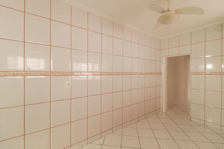 Casa à venda com 128m², 2 quartos e 1 vagaCozinha