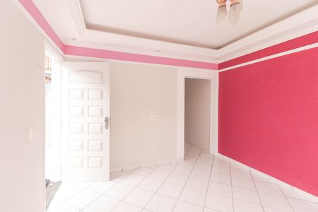 Casa à venda com 128m², 2 quartos e 1 vagaSala