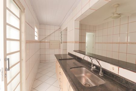 Casa à venda com 128m², 2 quartos e 1 vagaCozinha