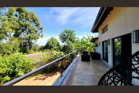 Casa de condomínio à venda com 500m², 4 quartos e 6 vagasVaranda da Suíte master