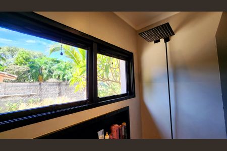 Casa de condomínio à venda com 500m², 4 quartos e 6 vagasBanheiro da Suíte 3