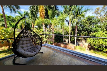 Casa de condomínio à venda com 500m², 4 quartos e 6 vagasVaranda da Suíte master