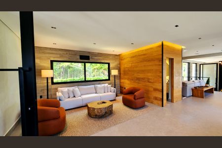 Casa de condomínio à venda com 500m², 4 quartos e 6 vagasSala