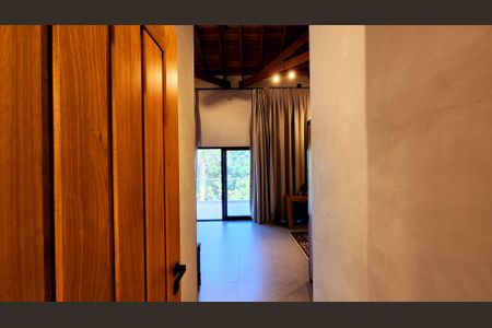 Casa de condomínio à venda com 500m², 4 quartos e 6 vagasBanheiro da Suíte master