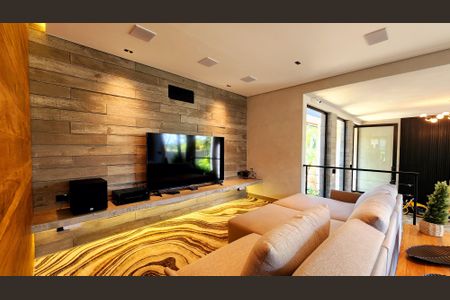 Casa de condomínio à venda com 500m², 4 quartos e 6 vagasSala