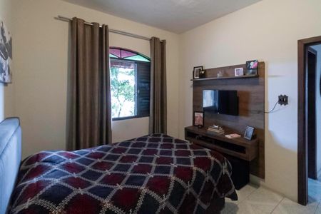 Casa à venda com 846m², 4 quartos e 3 vagasQuarto 2