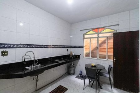 Casa à venda com 846m², 4 quartos e 3 vagasCozinha