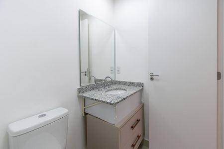 Apartamento para alugar com 56m², 2 quartos e 1 vaga Apartamento para alugar com 56m², 2 quartos e 1 vagaBanheiro