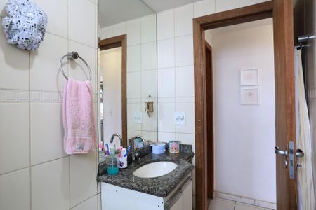 Apartamento à venda com 184m², 4 quartos e 2 vagasBanheiro