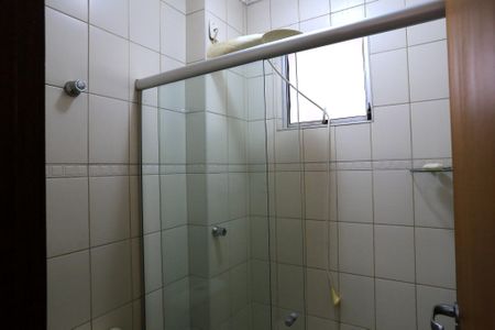 Apartamento à venda com 184m², 4 quartos e 2 vagasBanheiro da Suíte 1