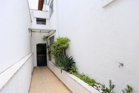 Apartamento à venda com 184m², 4 quartos e 2 vagasEntrada