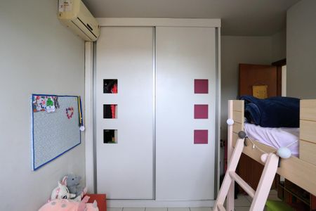 Apartamento à venda com 184m², 4 quartos e 2 vagasQuarto 4