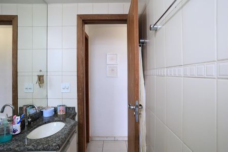 Apartamento à venda com 184m², 4 quartos e 2 vagasBanheiro
