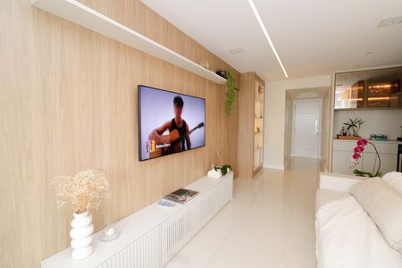 Apartamento à venda com 96m², 2 quartos e 1 vagaSala