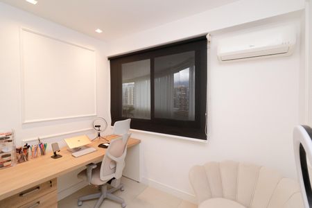 Apartamento à venda com 96m², 2 quartos e 1 vagaQuarto 1