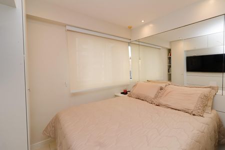 Apartamento à venda com 96m², 2 quartos e 1 vagaSuíte