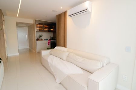 Apartamento à venda com 96m², 2 quartos e 1 vagaSala