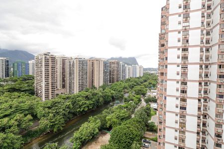 Apartamento à venda com 96m², 2 quartos e 1 vagaVista/Sacada/Sala