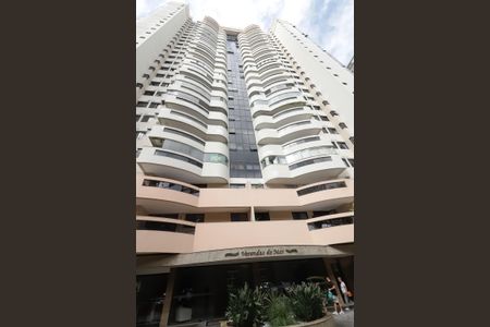 Apartamento à venda com 96m², 2 quartos e 1 vagaFachada