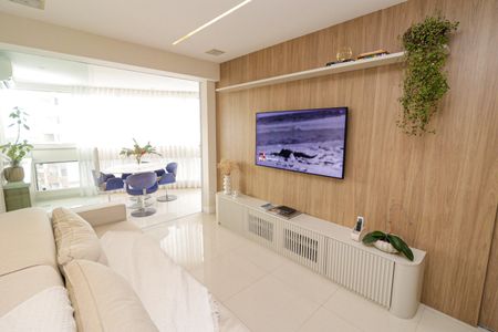 Apartamento à venda com 96m², 2 quartos e 1 vagaSala