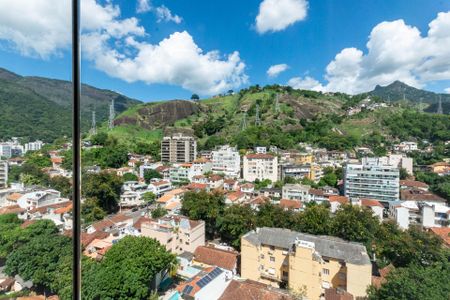 Apartamento à venda com 170m², 3 quartos e 2 vagasVaranda Sala (primeiro andar)