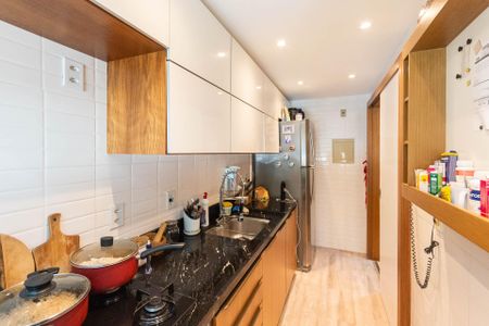 Apartamento à venda com 170m², 3 quartos e 2 vagasCozinha e Área de Serviço