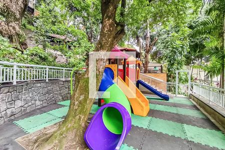 Apartamento à venda com 170m², 3 quartos e 2 vagasÁrea comum