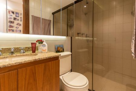 Apartamento à venda com 170m², 3 quartos e 2 vagasBanheiro