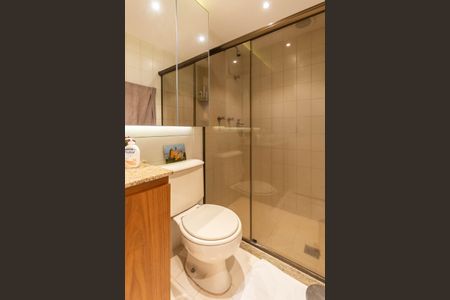 Apartamento à venda com 170m², 3 quartos e 2 vagasBanheiro