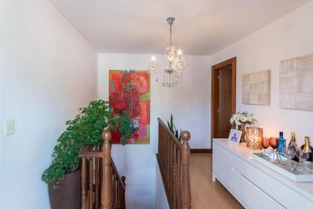 Apartamento à venda com 170m², 3 quartos e 2 vagasHall (segundo andar)