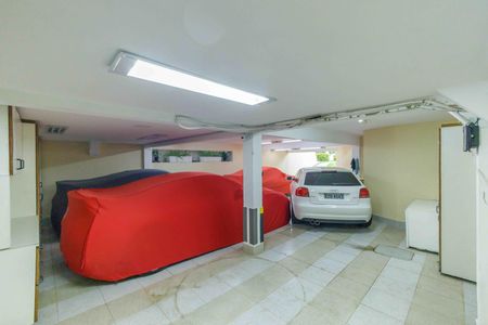 Casa de condomínio para alugar com 600m², 4 quartos e 4 vagasGaragem